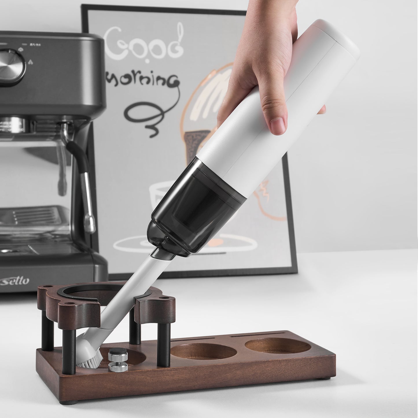 Portable vaccum cleaner