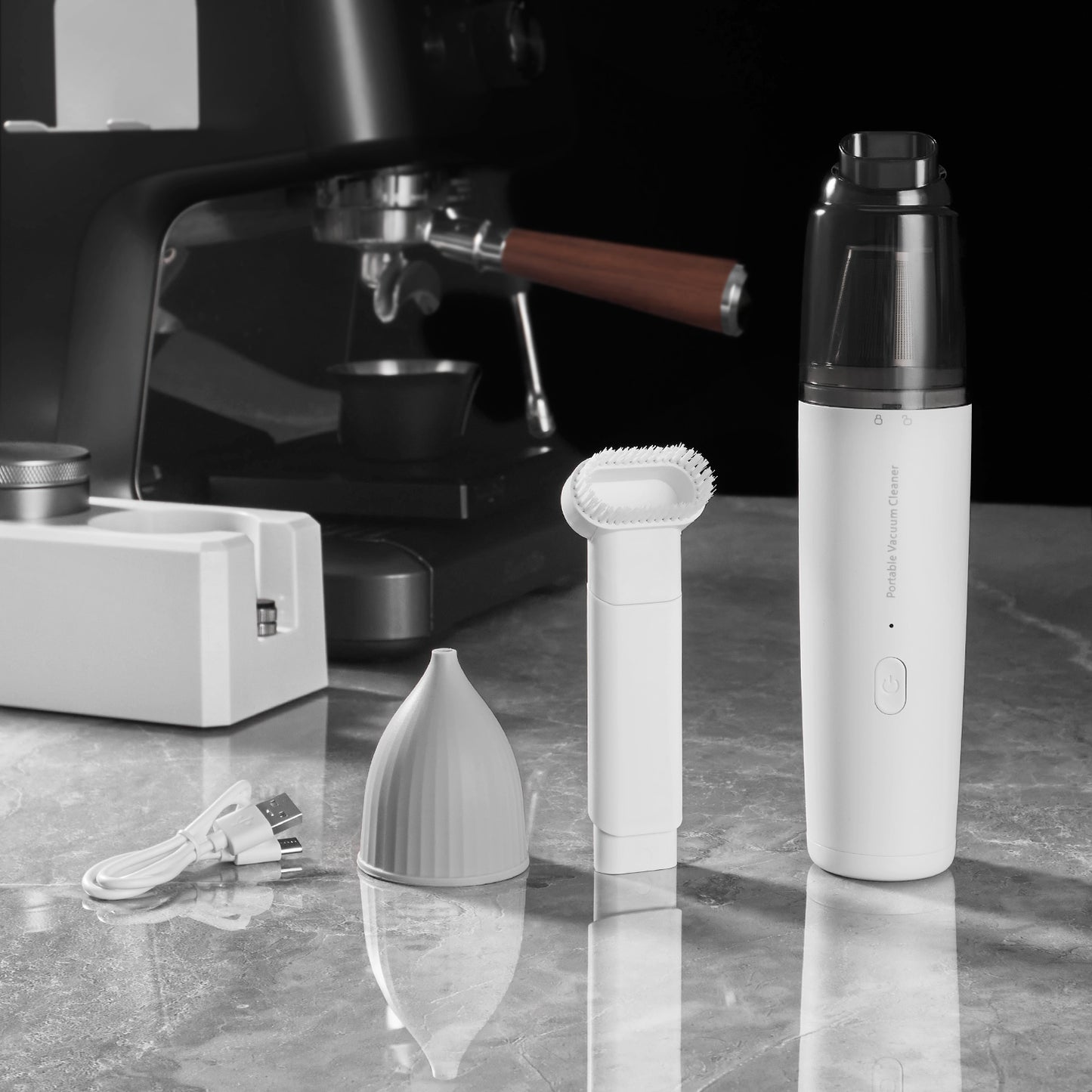 Portable vaccum cleaner